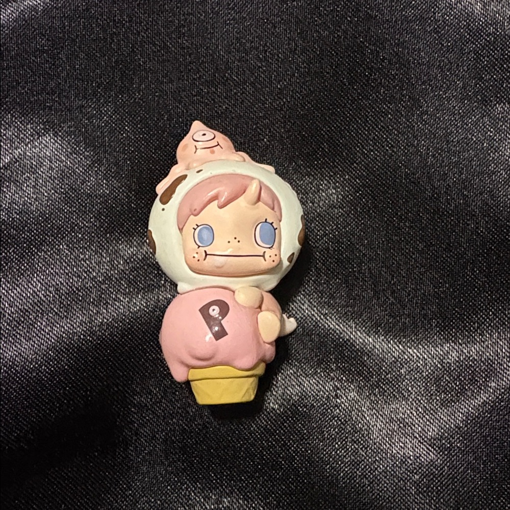 POP MART POP BEAN Bundle of 6 POP Beans - Picture 12 of 16